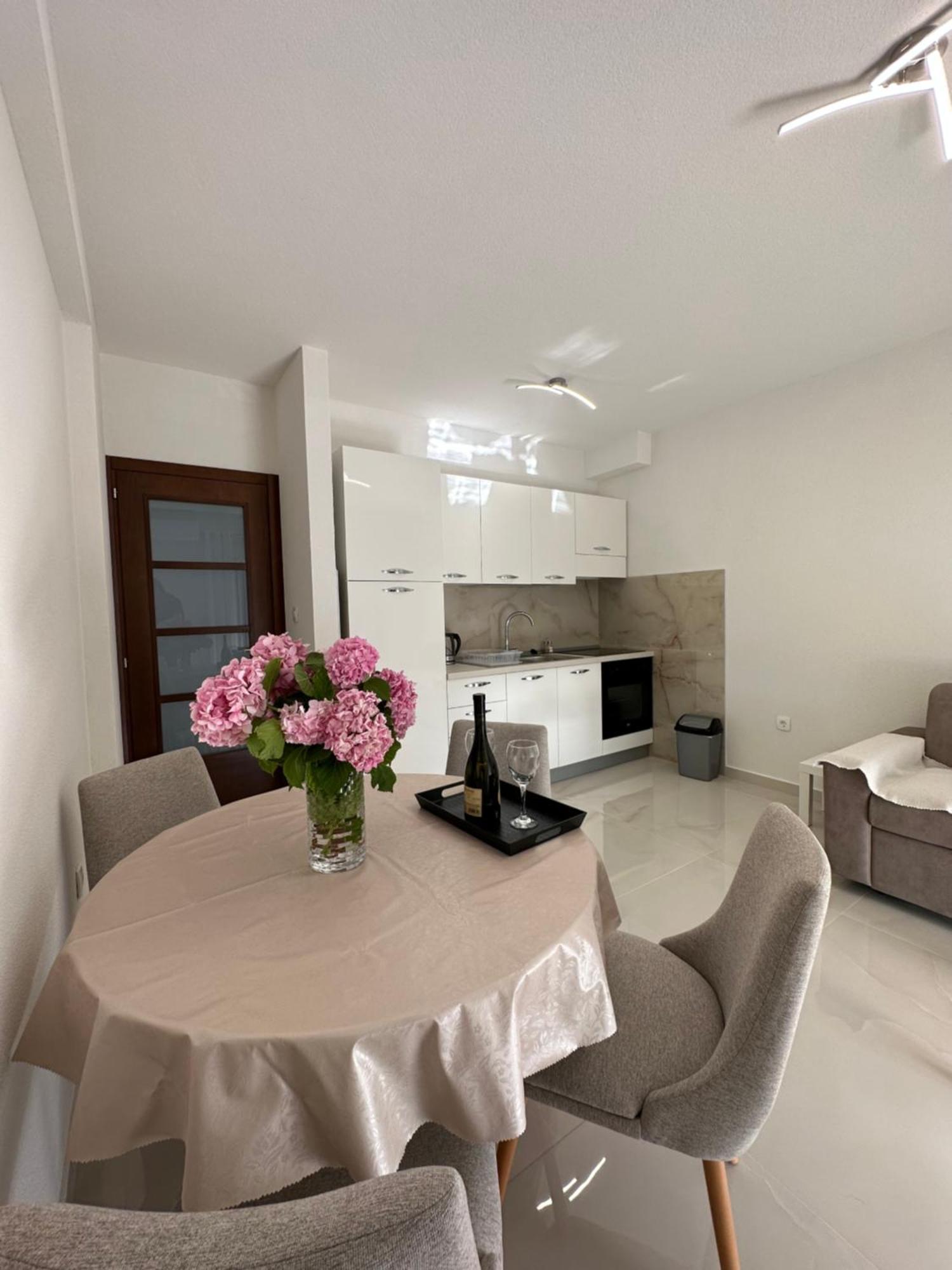 Sunny Apartment Kotor Kültér fotó